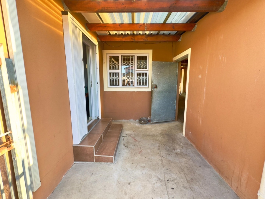  Bedroom Property for Sale in Steenberg Western Cape